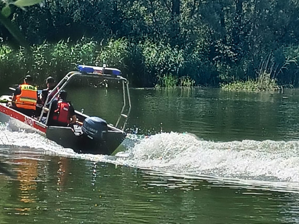 Policja i strażacy na Cegielni [ZDJĘCIA]