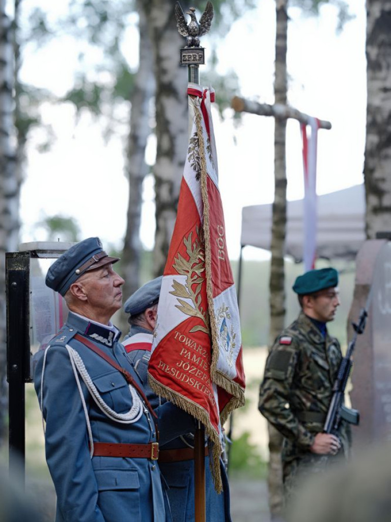 Pamięci Puszczyka i jego oddziału w Niedziałkach