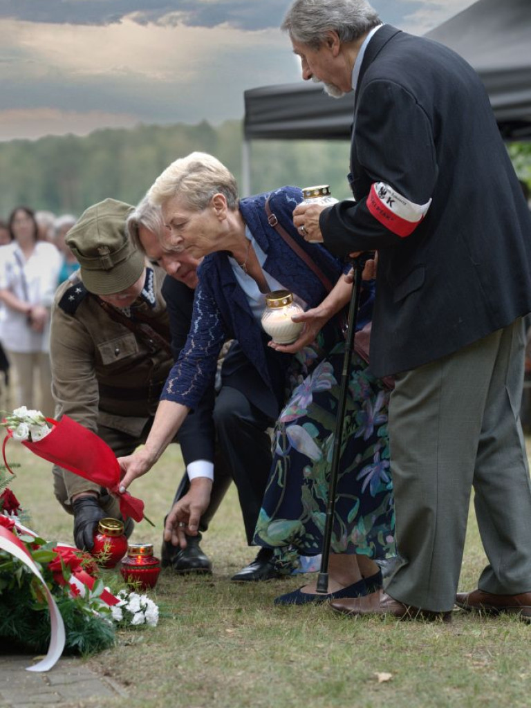 Pamięci Puszczyka i jego oddziału w Niedziałkach
