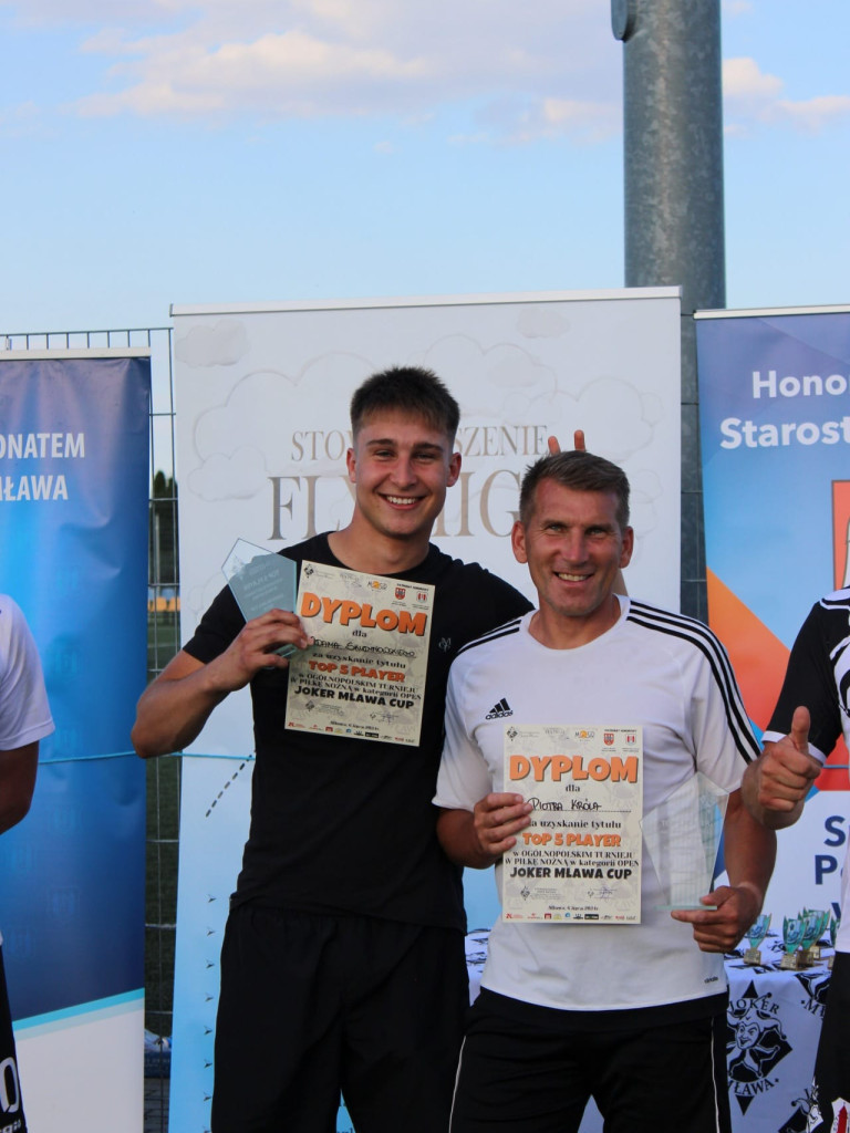 Szerszenie pokąsały konkurentów. Puchar dla Athletic Hornets.