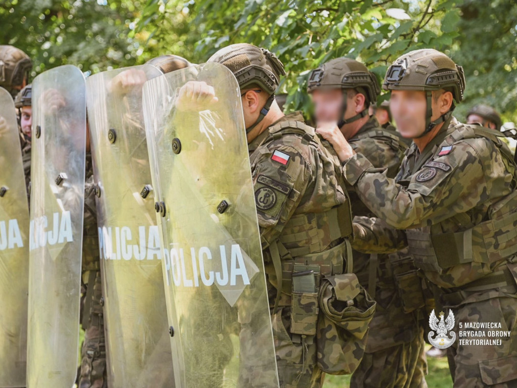 Policja szkoli Terytorialsów broniących granicy