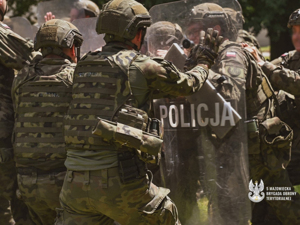 Policja szkoli Terytorialsów broniących granicy