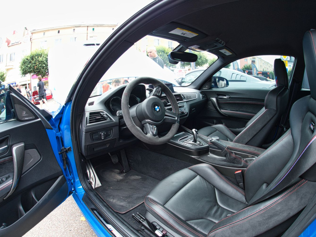 W centrum Mławy najlepsze auta tuningowe z całej Polski