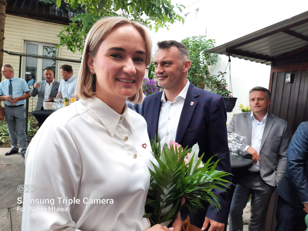 Poseł RP Maria Koźlakiewicz otworzyła biuro poselskie w Mławie