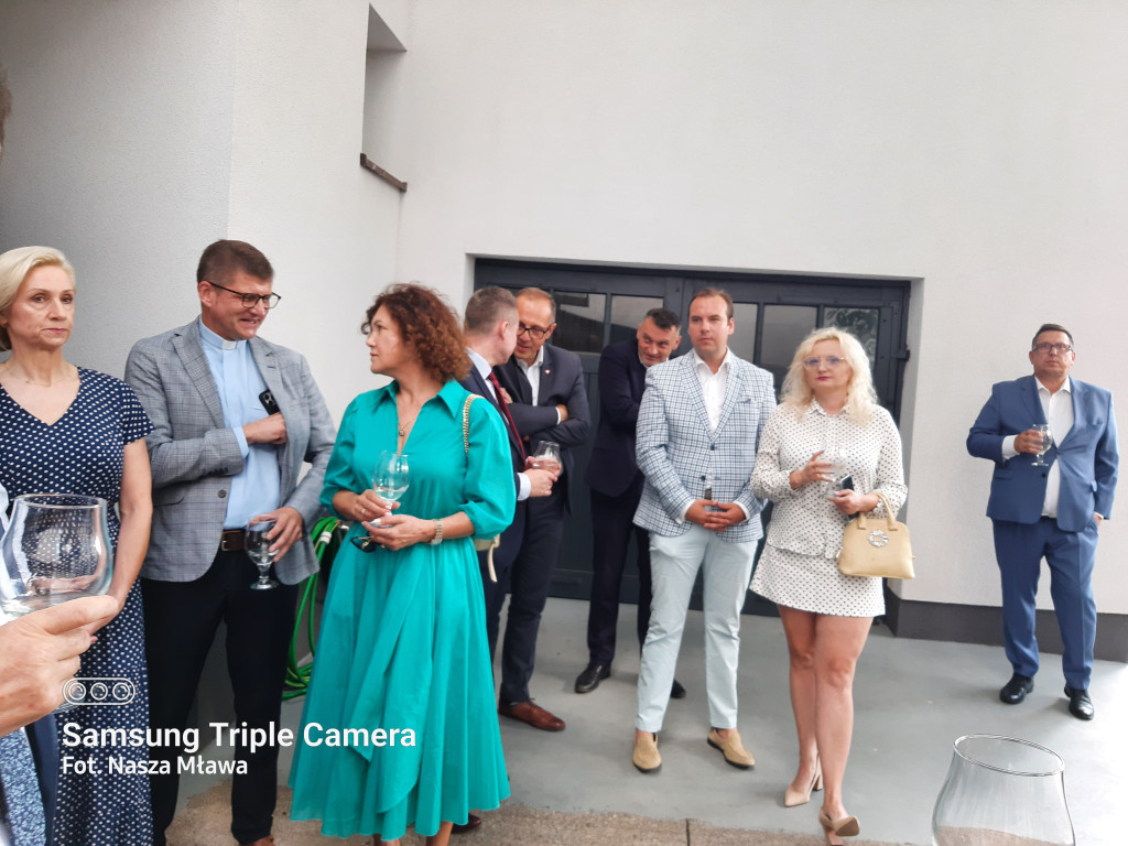 Poseł RP Maria Koźlakiewicz otworzyła biuro poselskie w Mławie