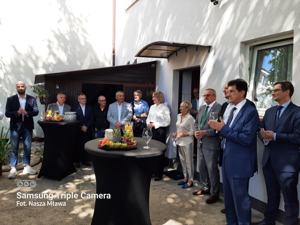 Poseł RP Maria Koźlakiewicz otworzyła biuro poselskie w Mławie