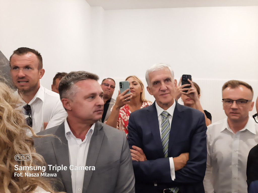 Poseł RP Maria Koźlakiewicz otworzyła biuro poselskie w Mławie