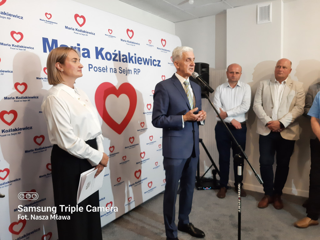 Poseł RP Maria Koźlakiewicz otworzyła biuro poselskie w Mławie