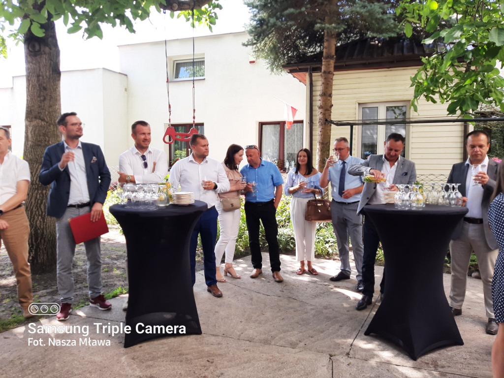 Poseł RP Maria Koźlakiewicz otworzyła biuro poselskie w Mławie