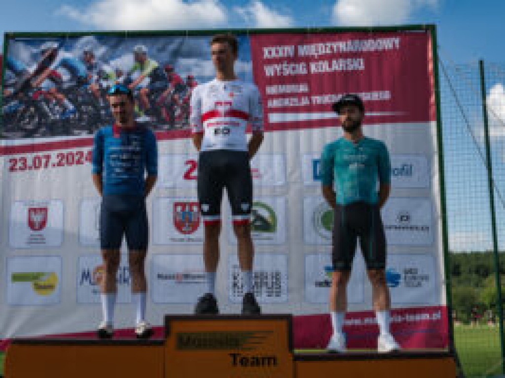 Peleton w obiektywie Jakubowskiego