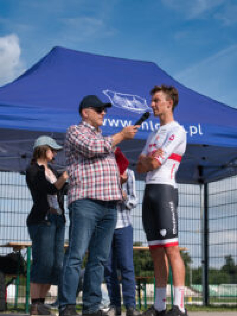 Peleton w obiektywie Jakubowskiego