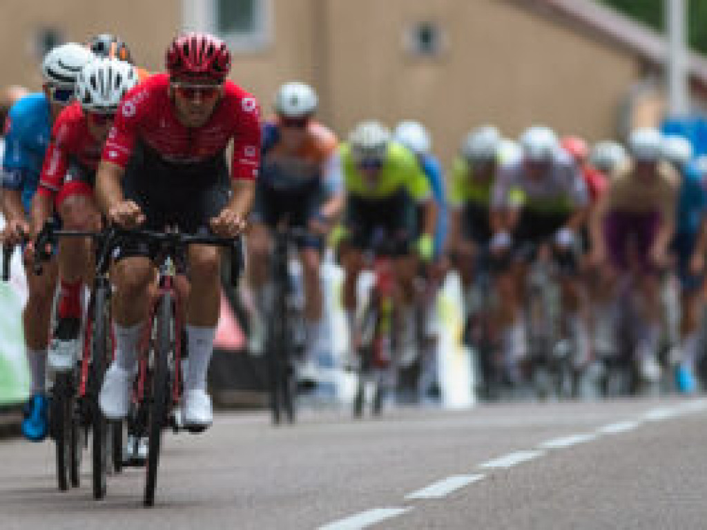 Peleton w obiektywie Jakubowskiego