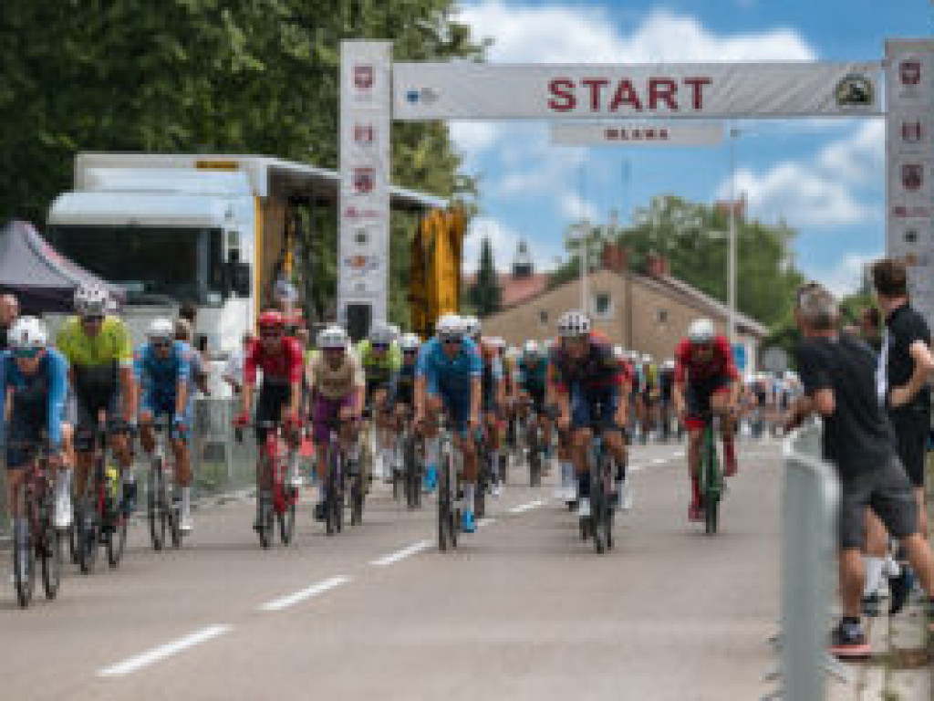 Peleton w obiektywie Jakubowskiego