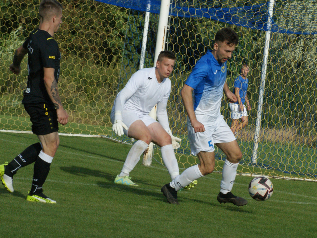 Punkty na wyjazdach. Trzy Strzegowa, jeden Konopianki