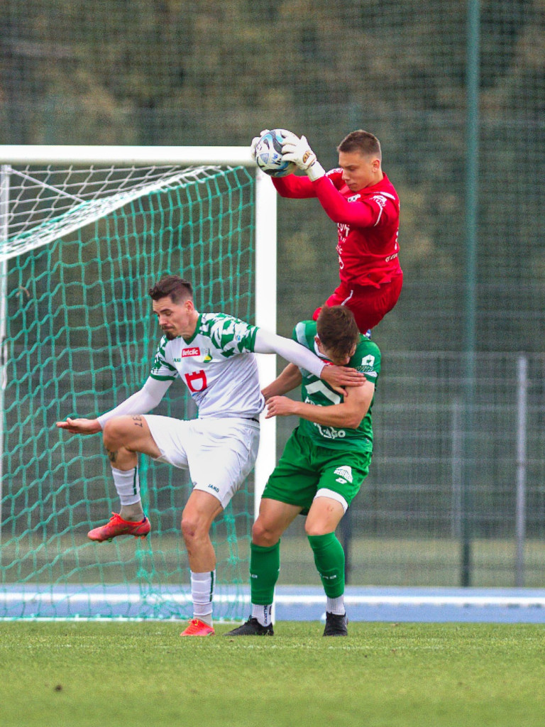 Jureczko jak lotnik. Mławianka wygrywa w domu