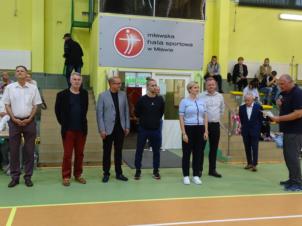 Jubileusz na boisku. Piłkarki na topie