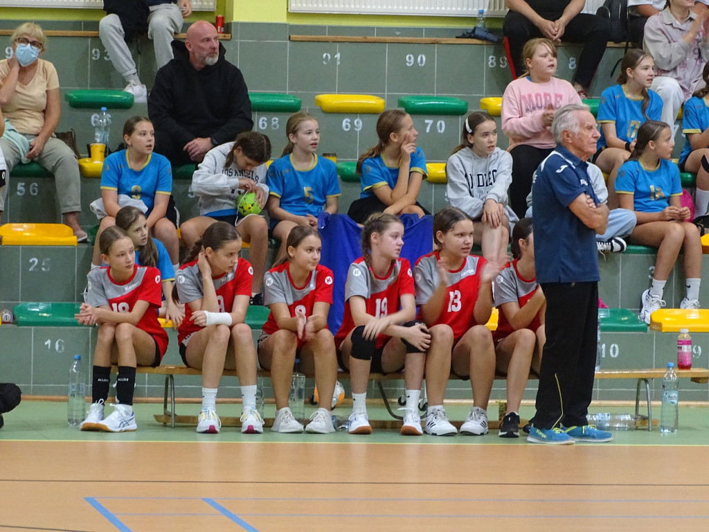 Jubileusz na boisku. Piłkarki na topie