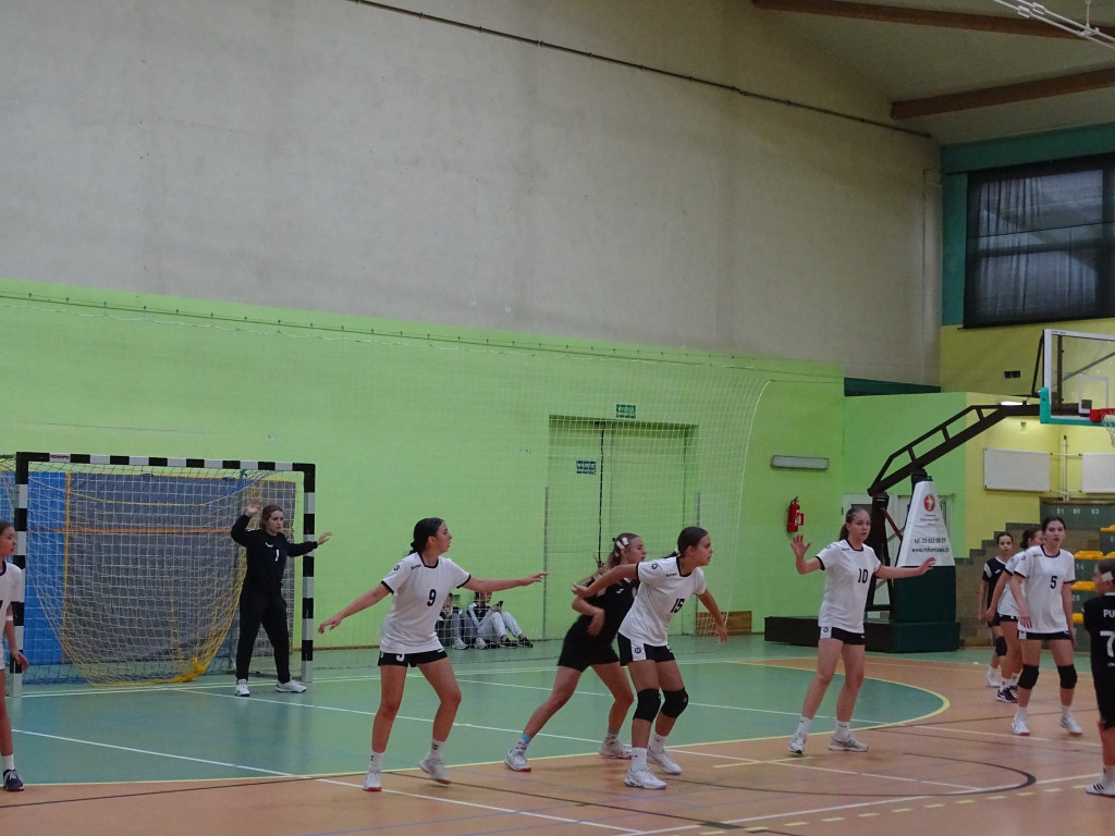 Jubileusz na boisku. Piłkarki na topie