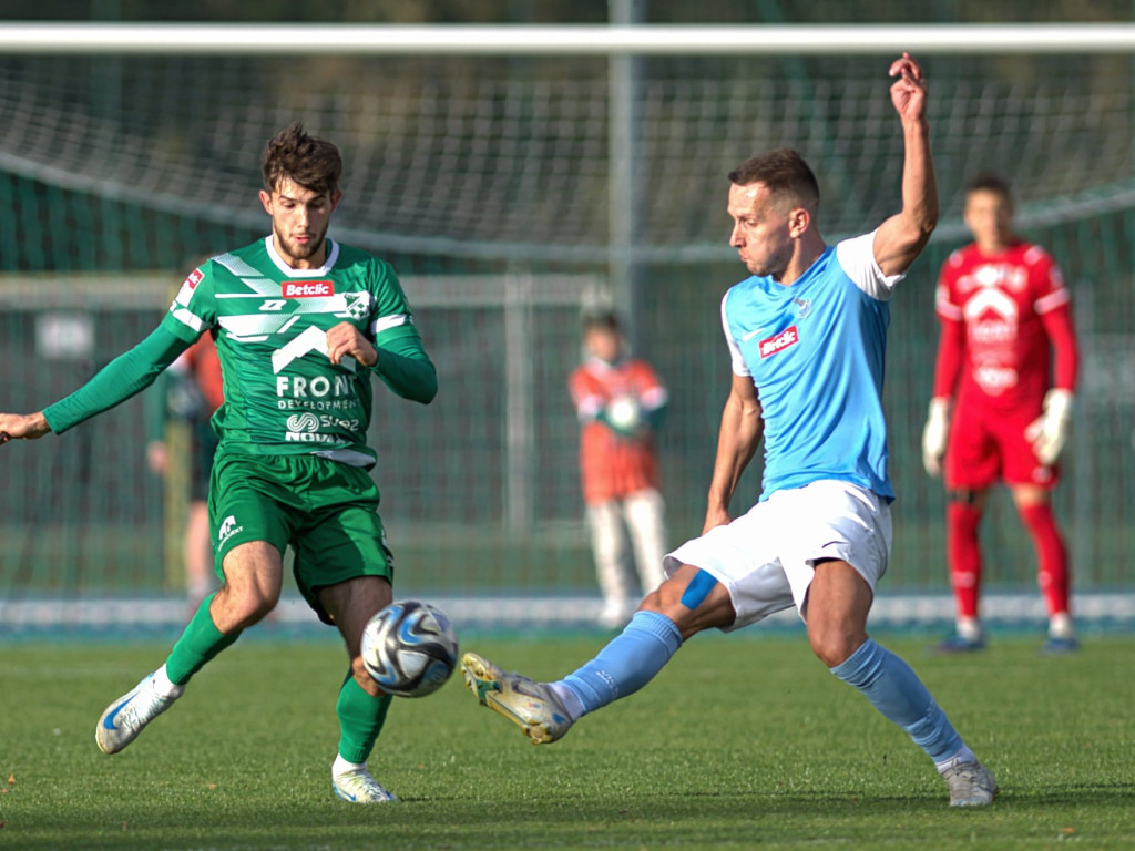 Na piątkę z Victorią. Kolejna kanonada w Mławie