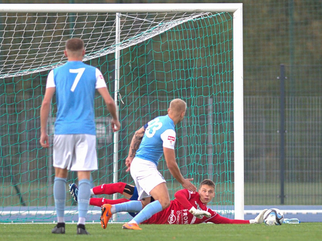 Na piątkę z Victorią. Kolejna kanonada w Mławie
