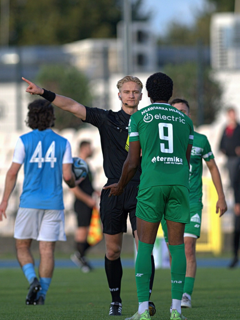 Na piątkę z Victorią. Kolejna kanonada w Mławie