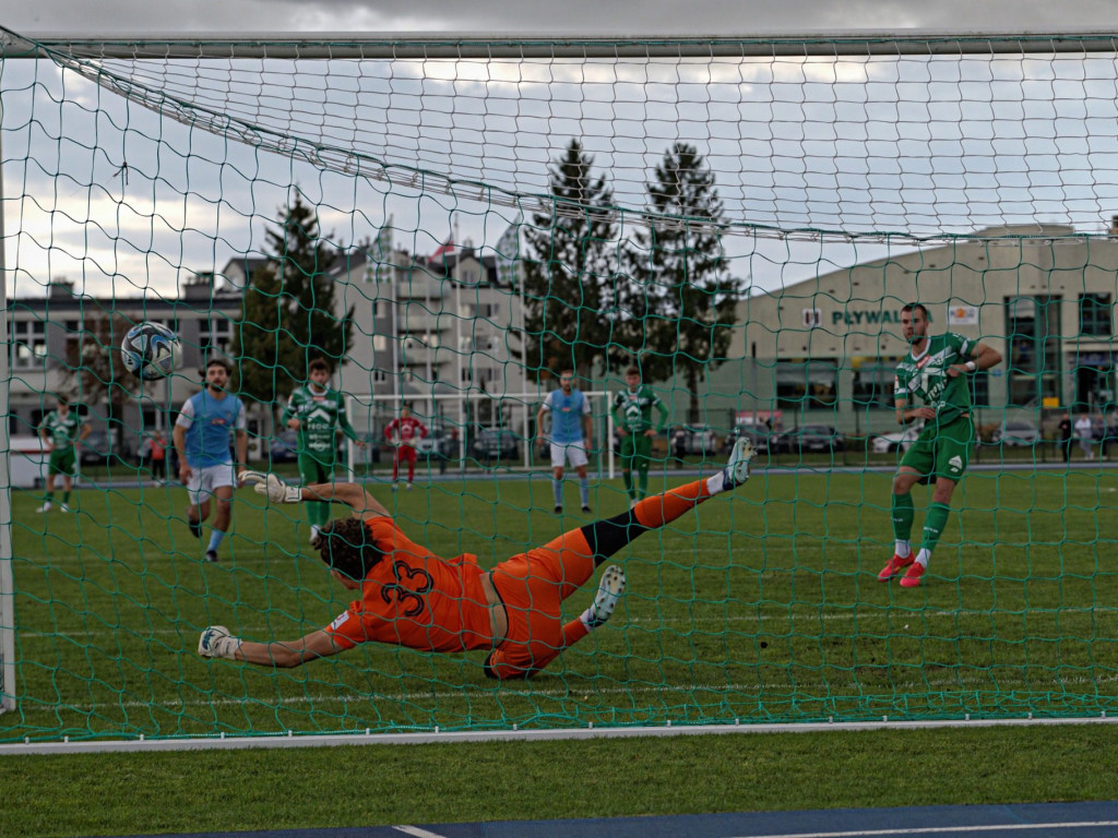 Na piątkę z Victorią. Kolejna kanonada w Mławie