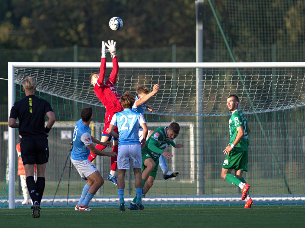 Na piątkę z Victorią. Kolejna kanonada w Mławie