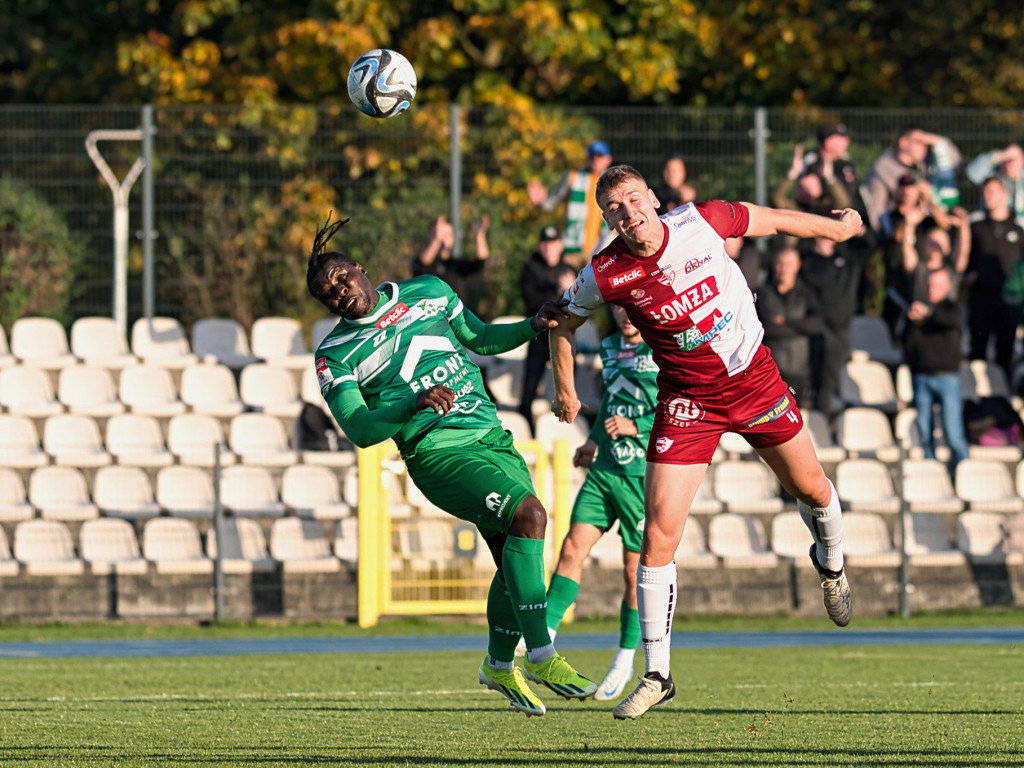 Dramatyczna końcówka. W dziesięciu bez punktu