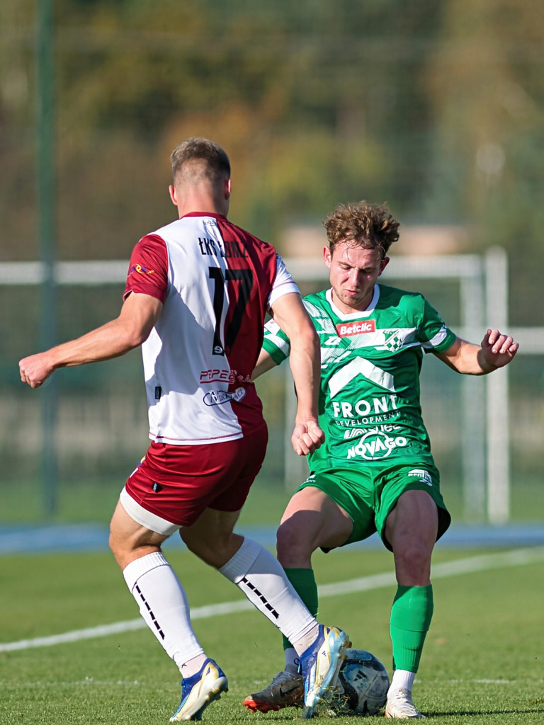 Dramatyczna końcówka. W dziesięciu bez punktu