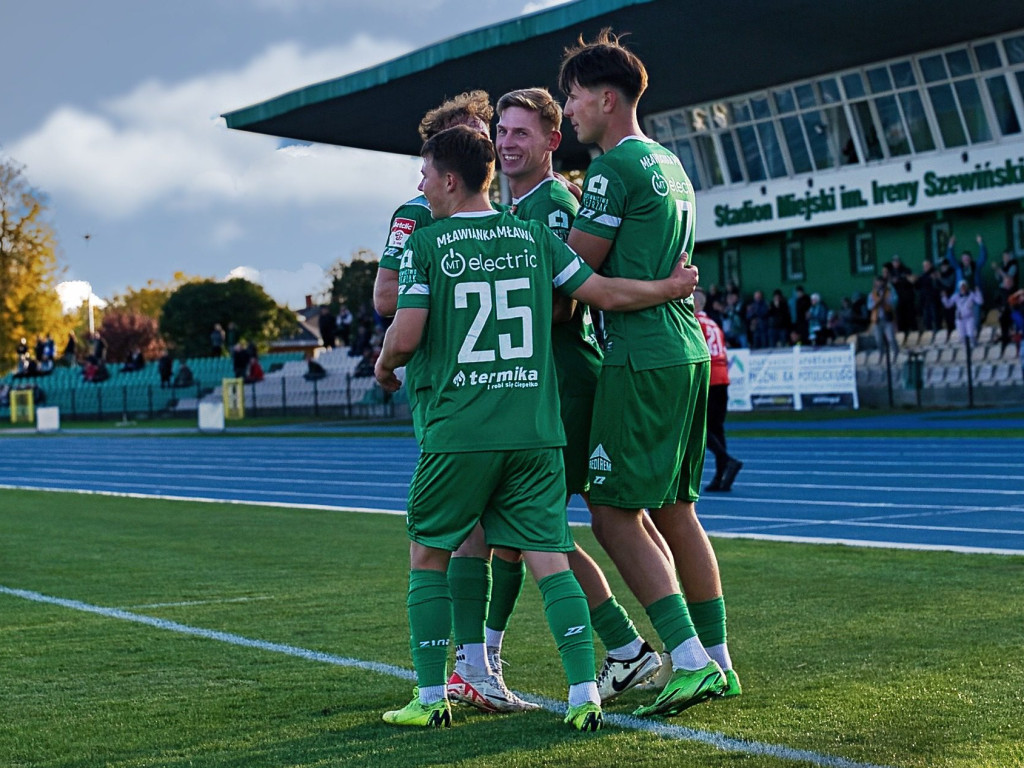 Dramatyczna końcówka. W dziesięciu bez punktu