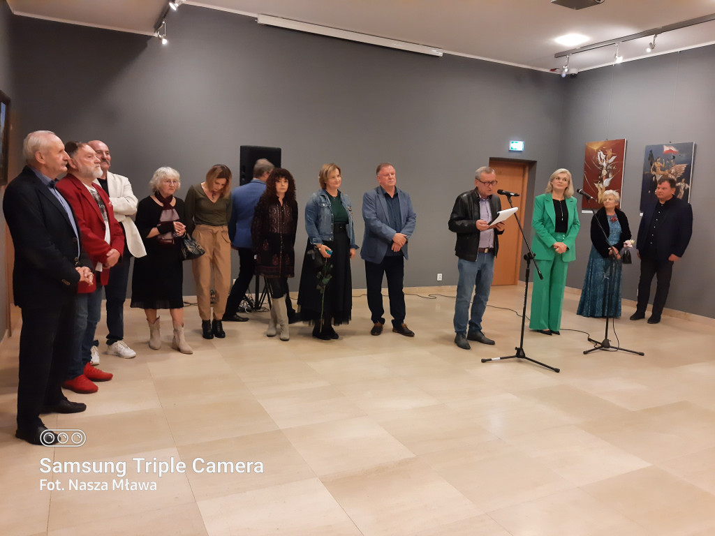 Mławianie na plenerze malarskim w Muzeum Romantyzmu w Opinogórze