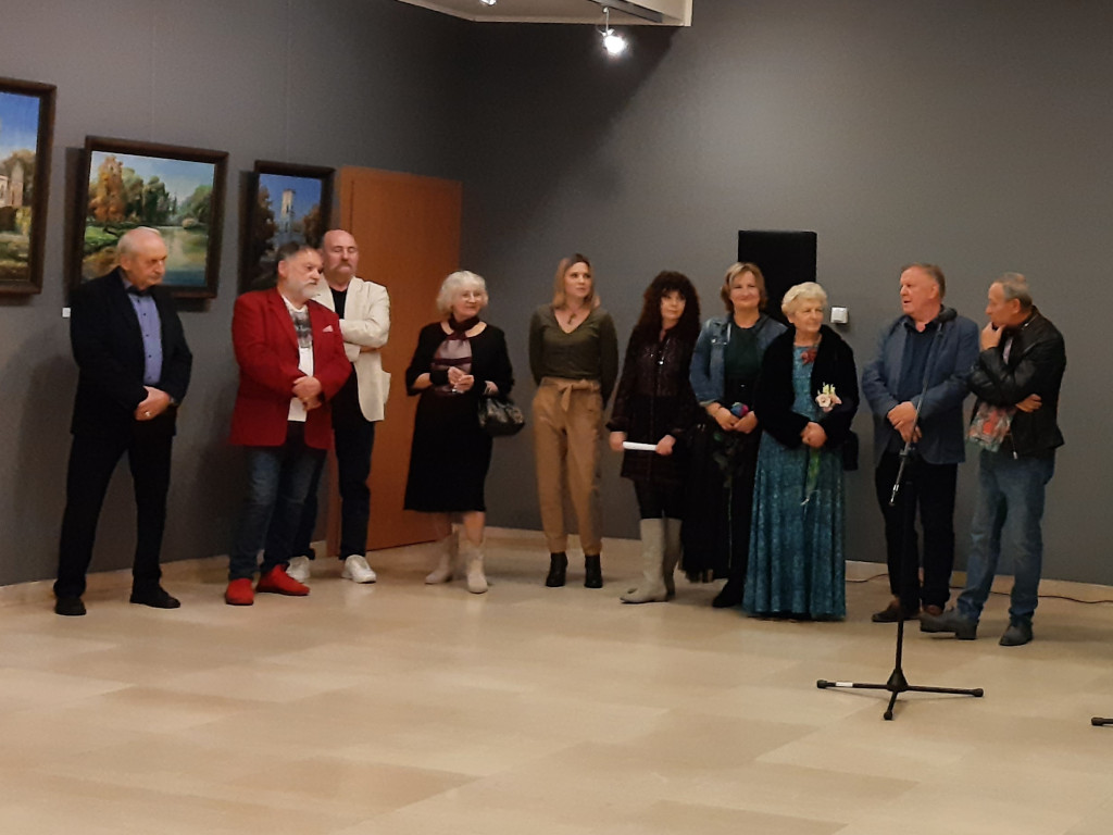 Mławianie na plenerze malarskim w Muzeum Romantyzmu w Opinogórze