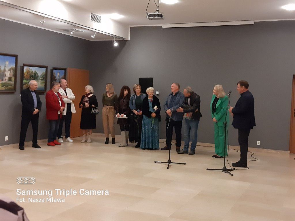 Mławianie na plenerze malarskim w Muzeum Romantyzmu w Opinogórze