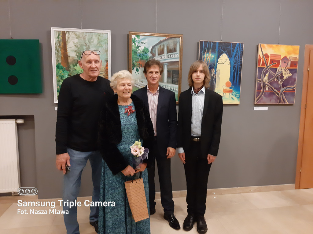 Mławianie na plenerze malarskim w Muzeum Romantyzmu w Opinogórze