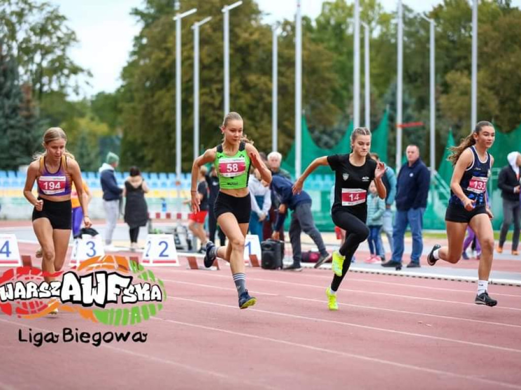 Warszawska liga z medalami i rekordami