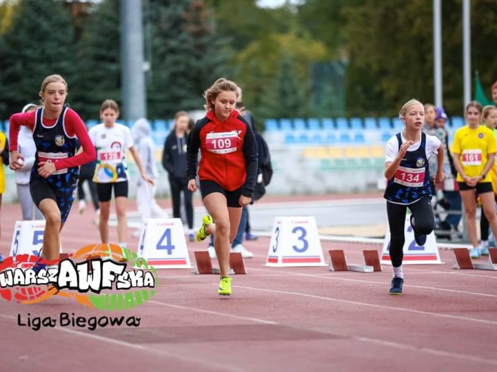 Warszawska liga z medalami i rekordami