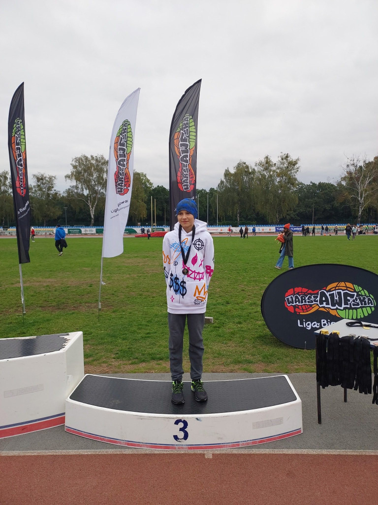 Warszawska liga z medalami i rekordami