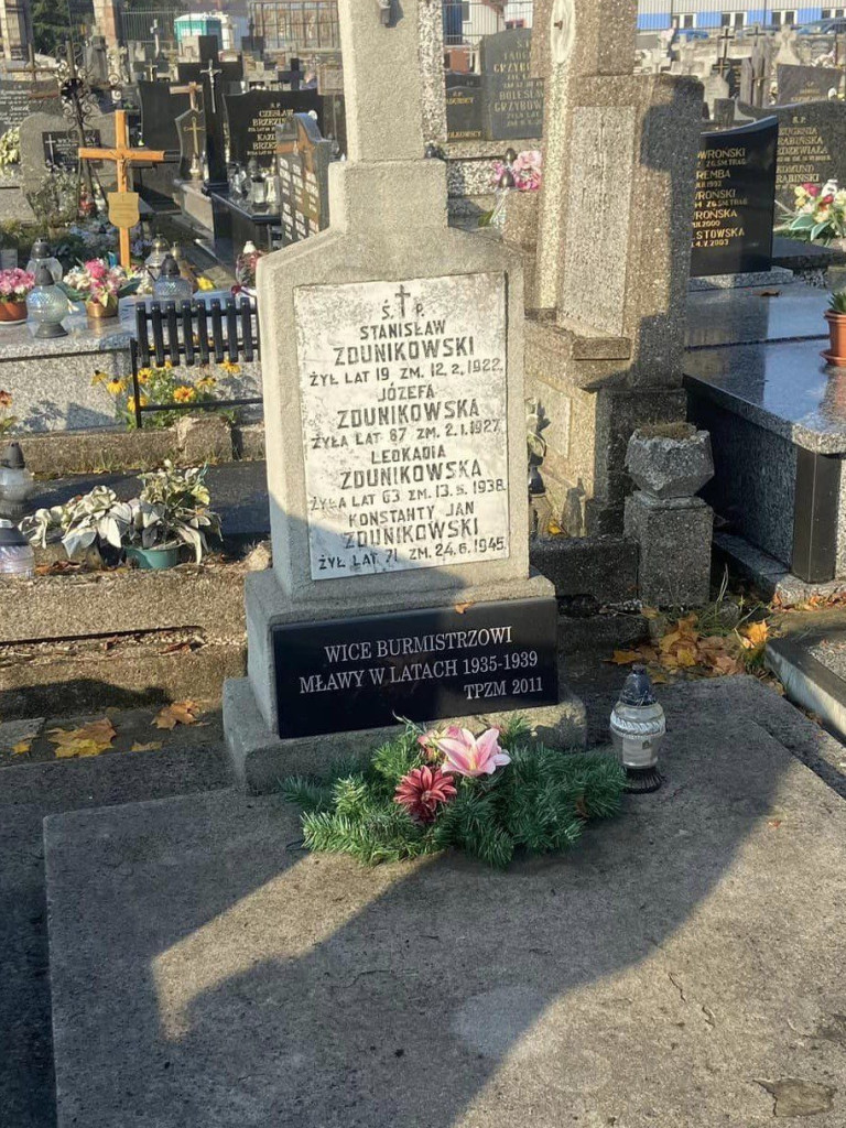 Kwesta na mławskich cmentarzach: Odnowione groby zasłużonych