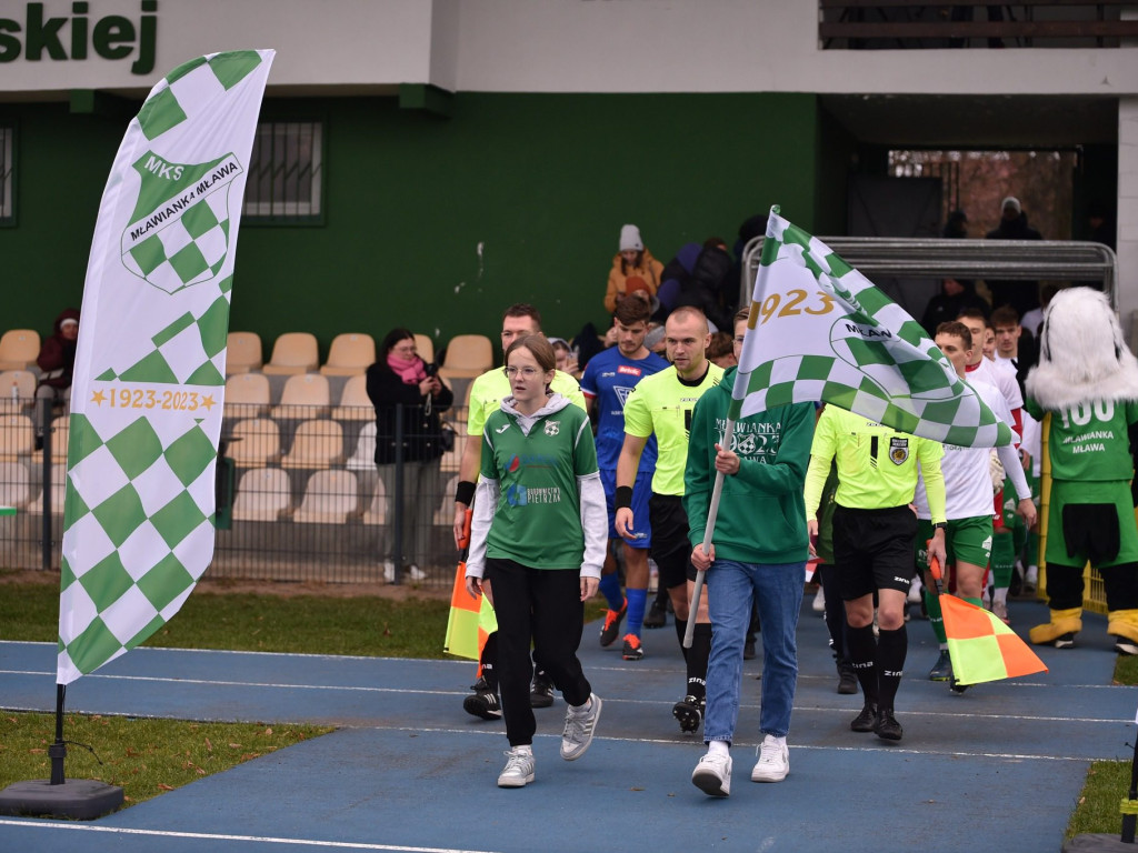 Kolejny sukces nad Bronią. Zły początek, udany finisz