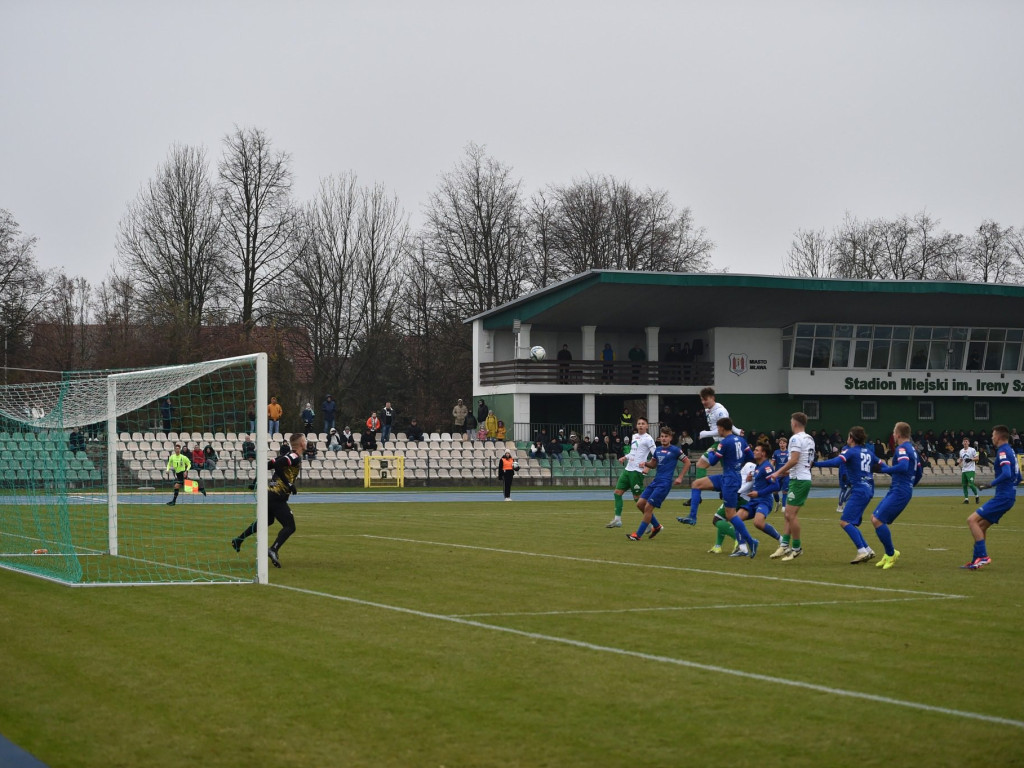 Kolejny sukces nad Bronią. Zły początek, udany finisz