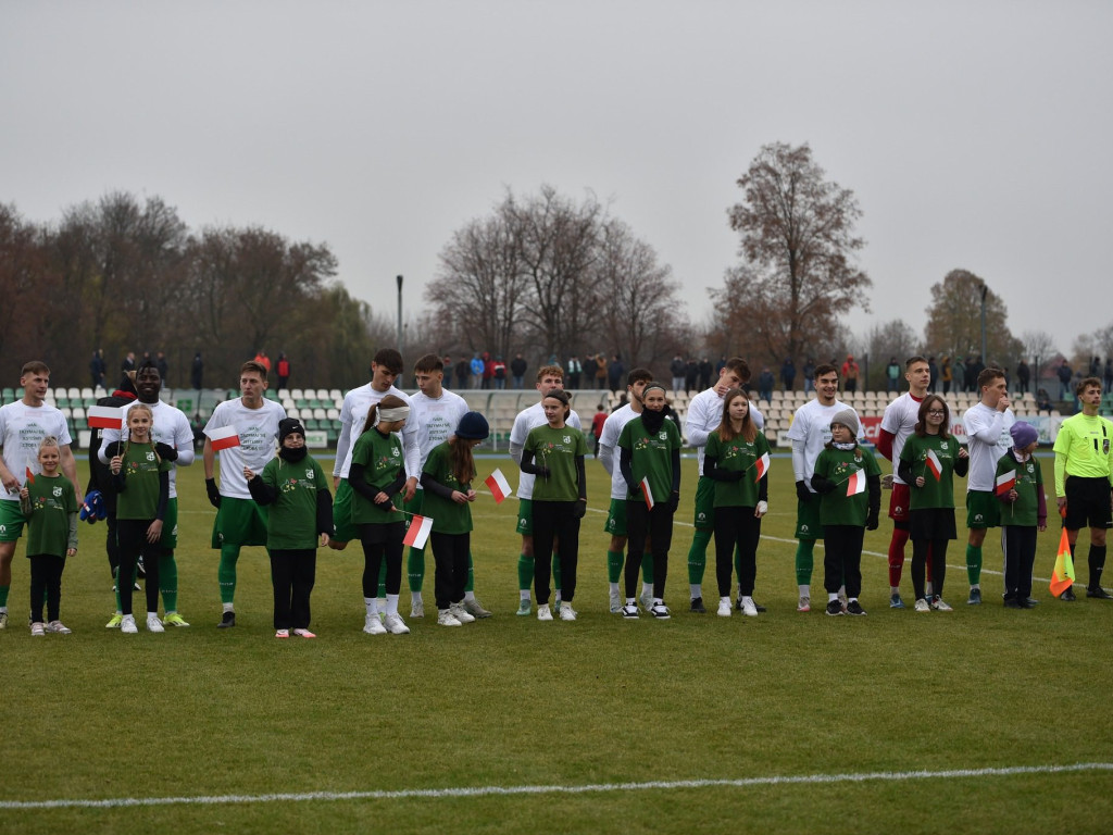 Kolejny sukces nad Bronią. Zły początek, udany finisz