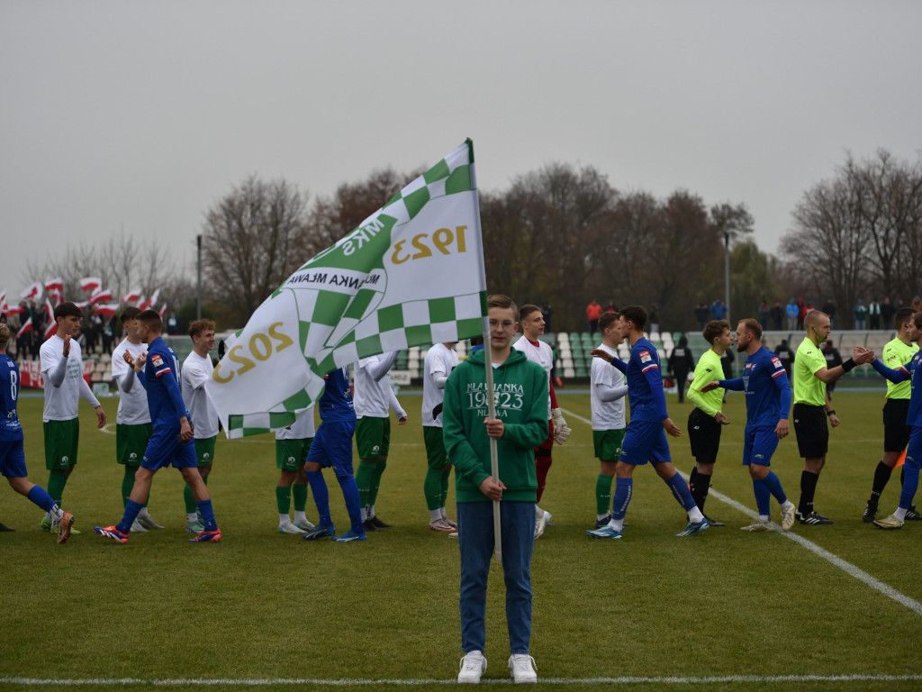Kolejny sukces nad Bronią. Zły początek, udany finisz