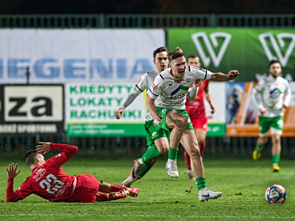 Będzie walkower, czy powtórka. W Wikielcu biją