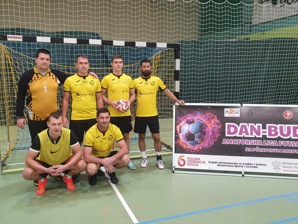 Somsiady na czele. Warriors z fair play