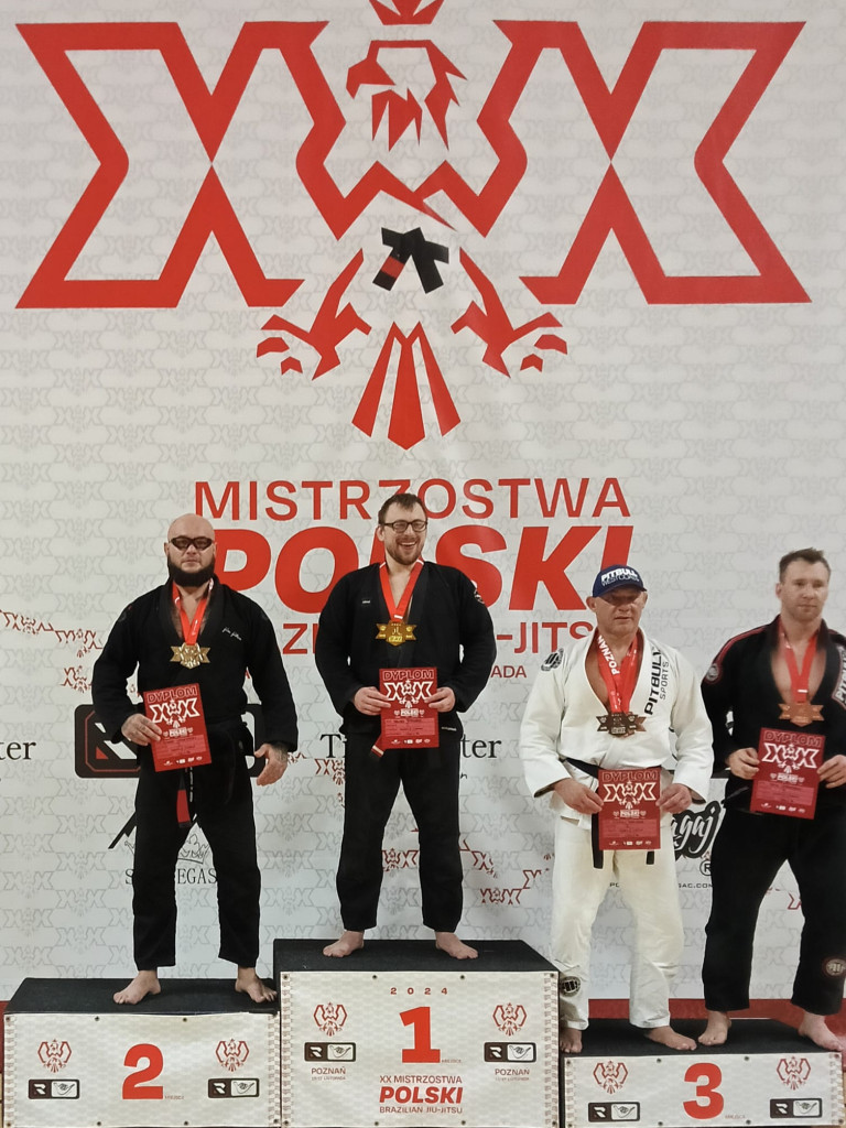 Złota Husaria na mistrzostwach Polski. Niebieski pas mistrza