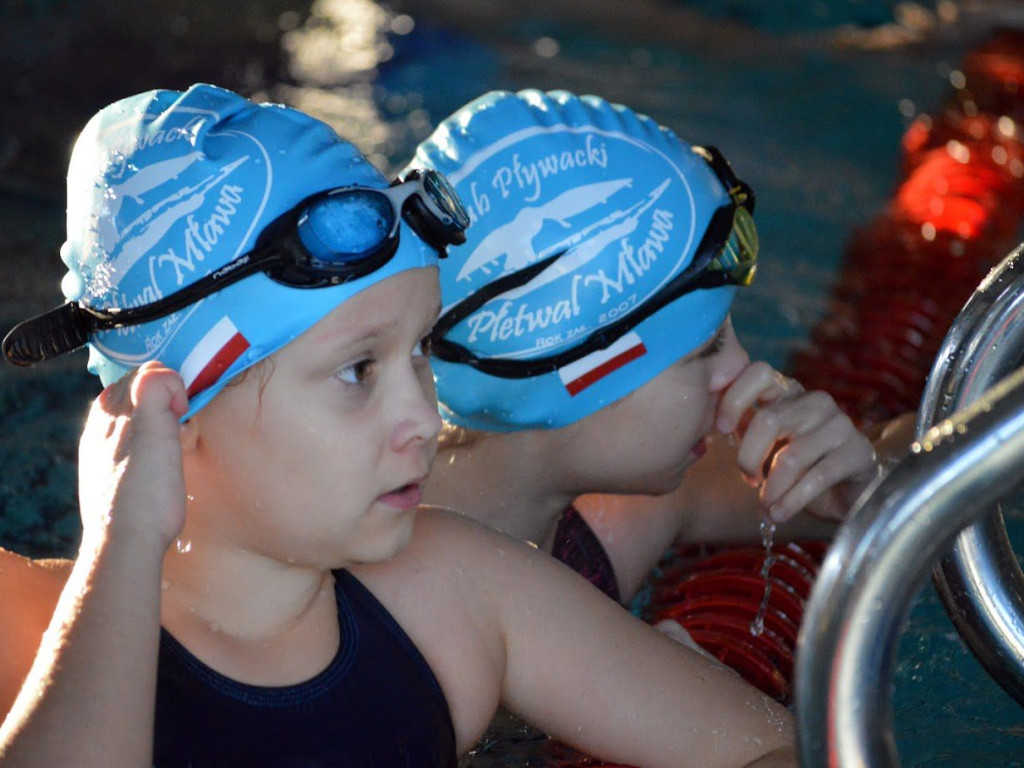 Wielkie emocje na basenie. Ponad sto medali mławian
