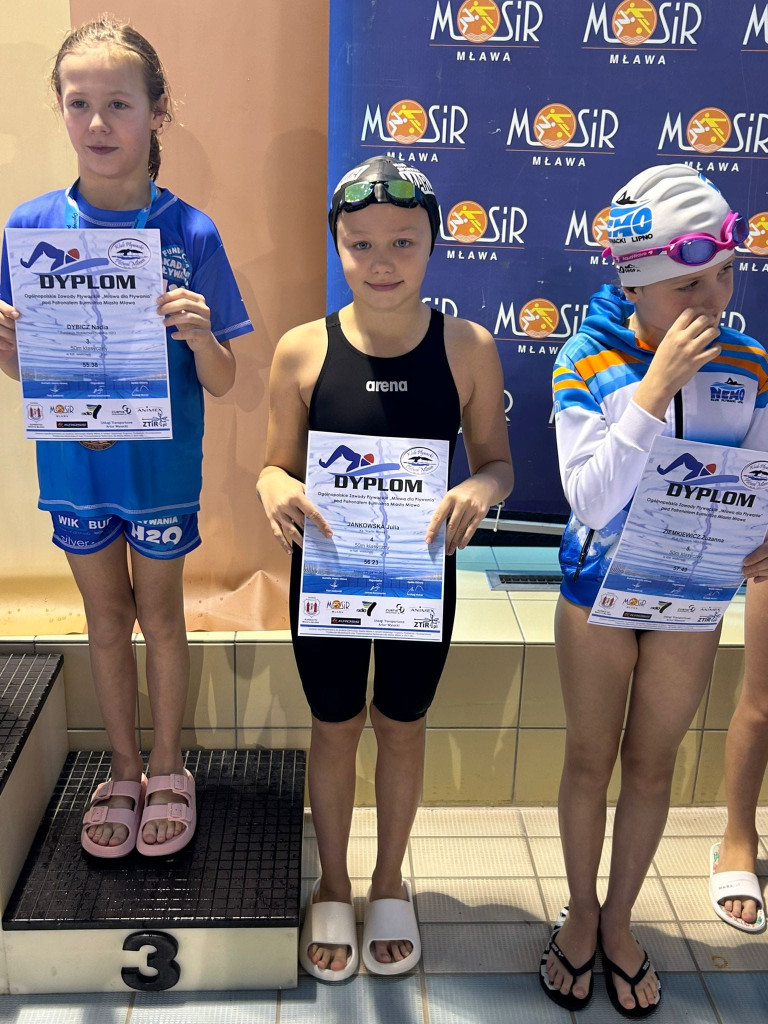 Wielkie emocje na basenie. Ponad sto medali mławian