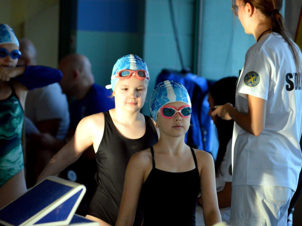 Wielkie emocje na basenie. Ponad sto medali mławian