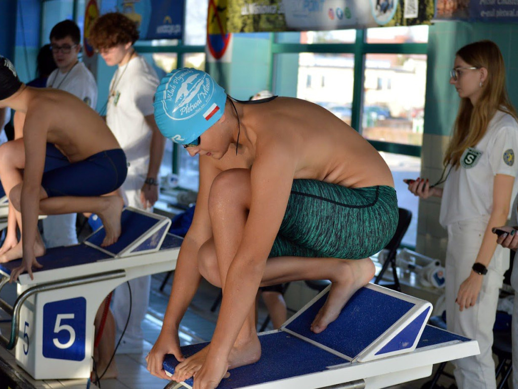 Wielkie emocje na basenie. Ponad sto medali mławian