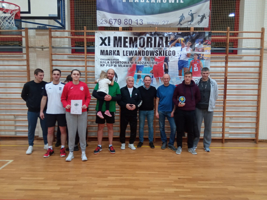 Puchar pojechał do Gostynina. Jedenasty taki memoriał